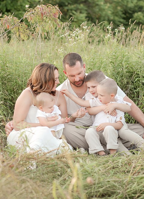 outdoor family session in maryland