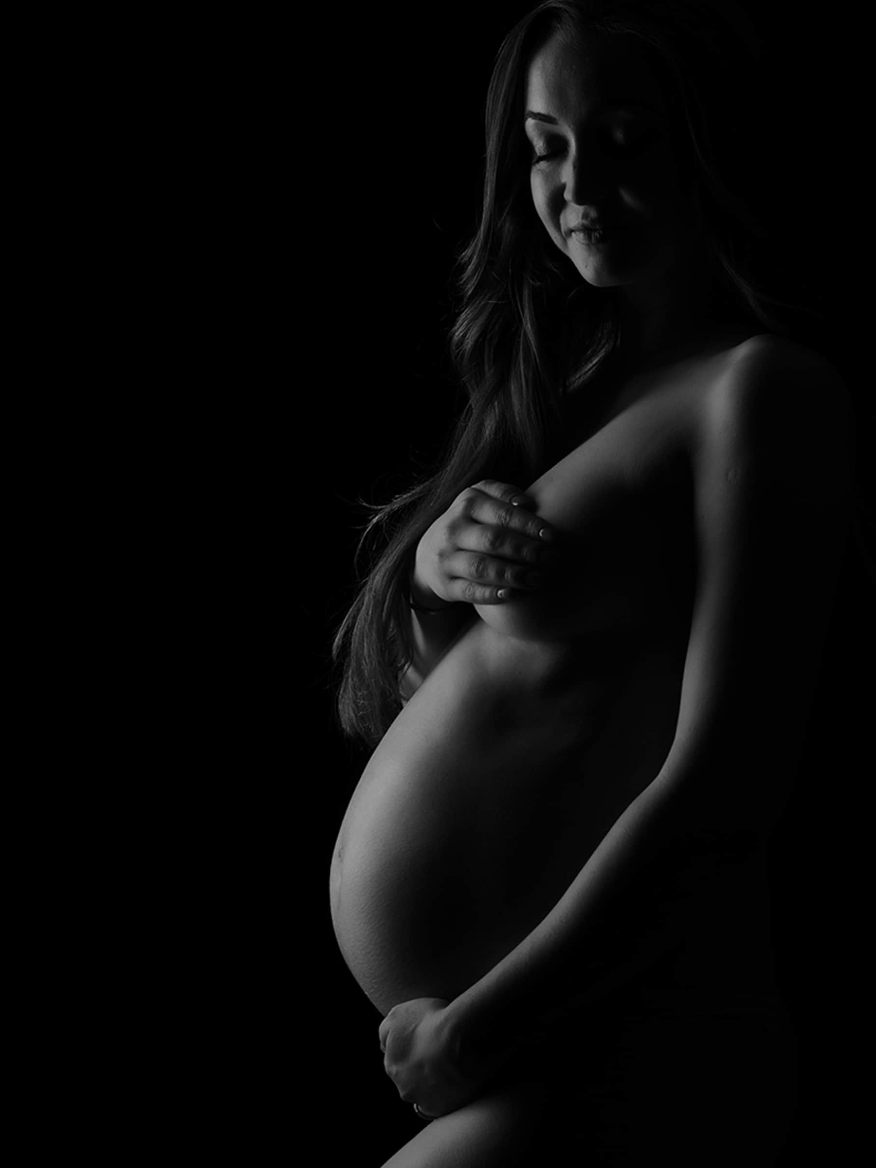 maternity session image